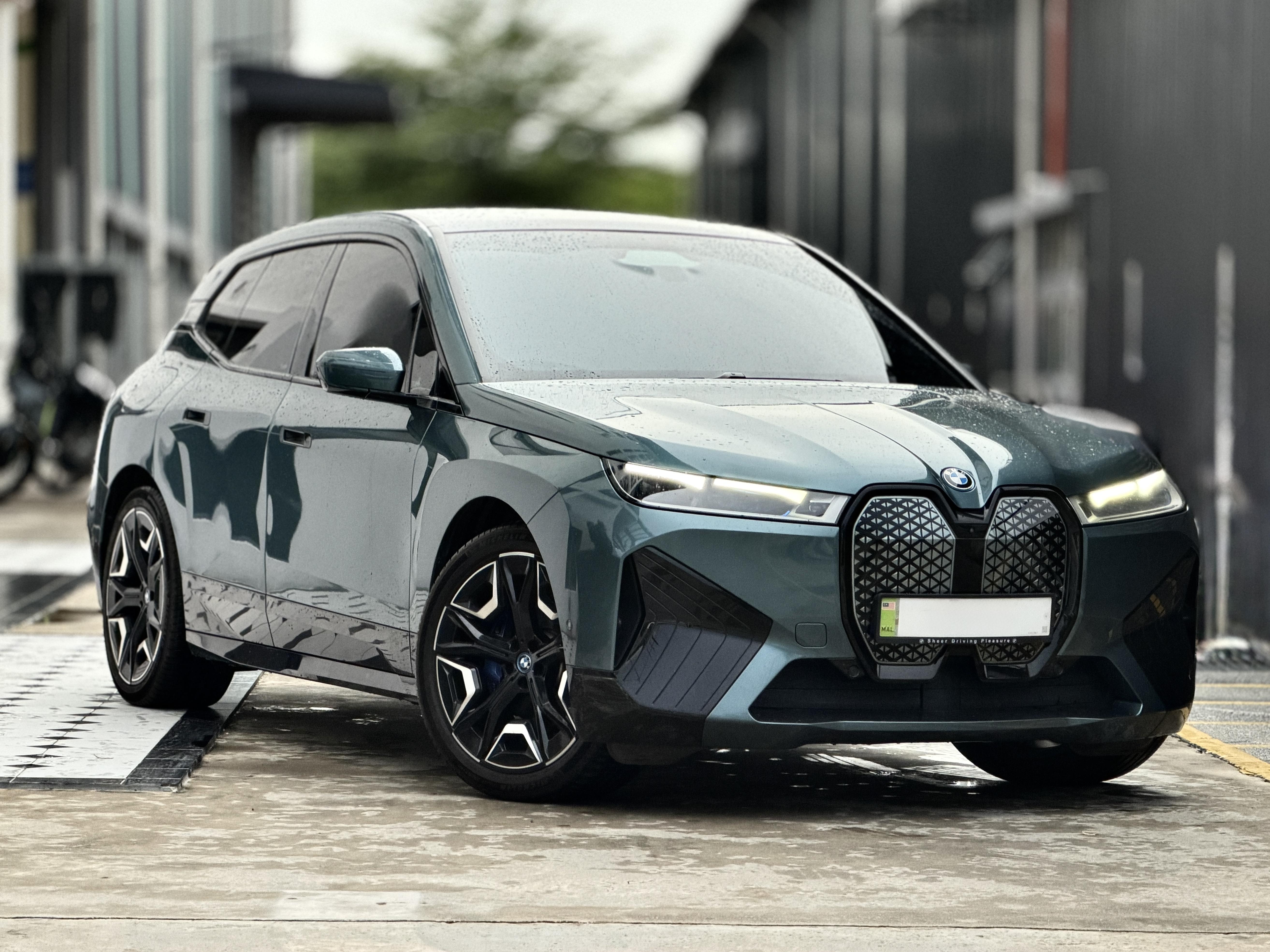 2022 BMW IX xDrive40