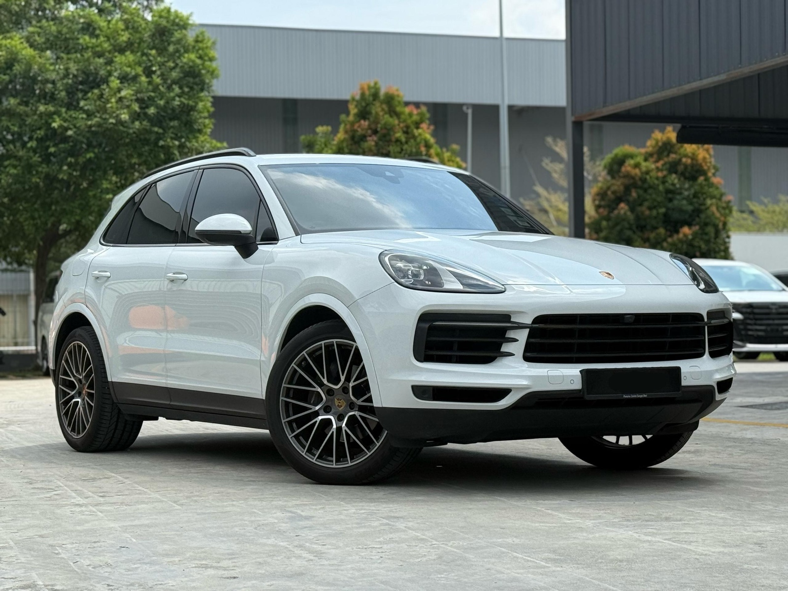 2022 PORSCHE CAYENNE 3.0 V6 (Local Unit)