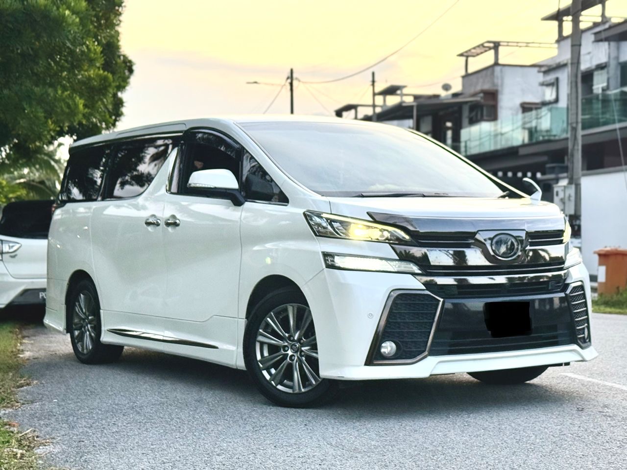 2017 TOYOTA VELLFIRE 2.5 TYPE GOLD