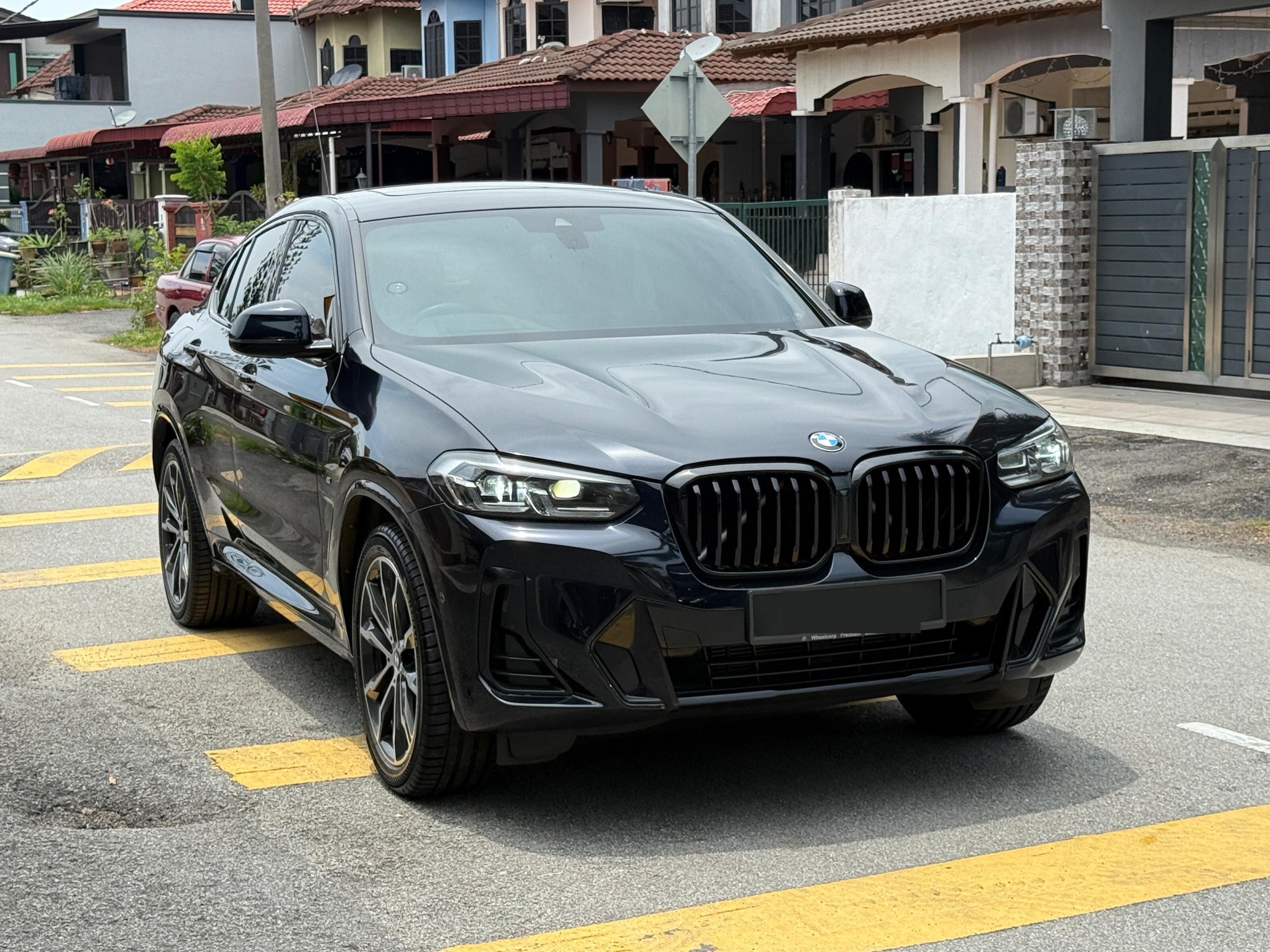 2022 BMW X4 xDrive30i (2.0)